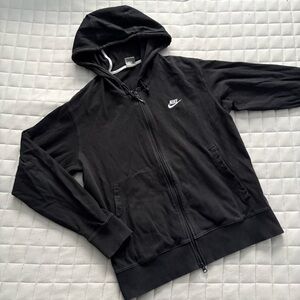 Nike Men’s Black Full-Zip Hoodie